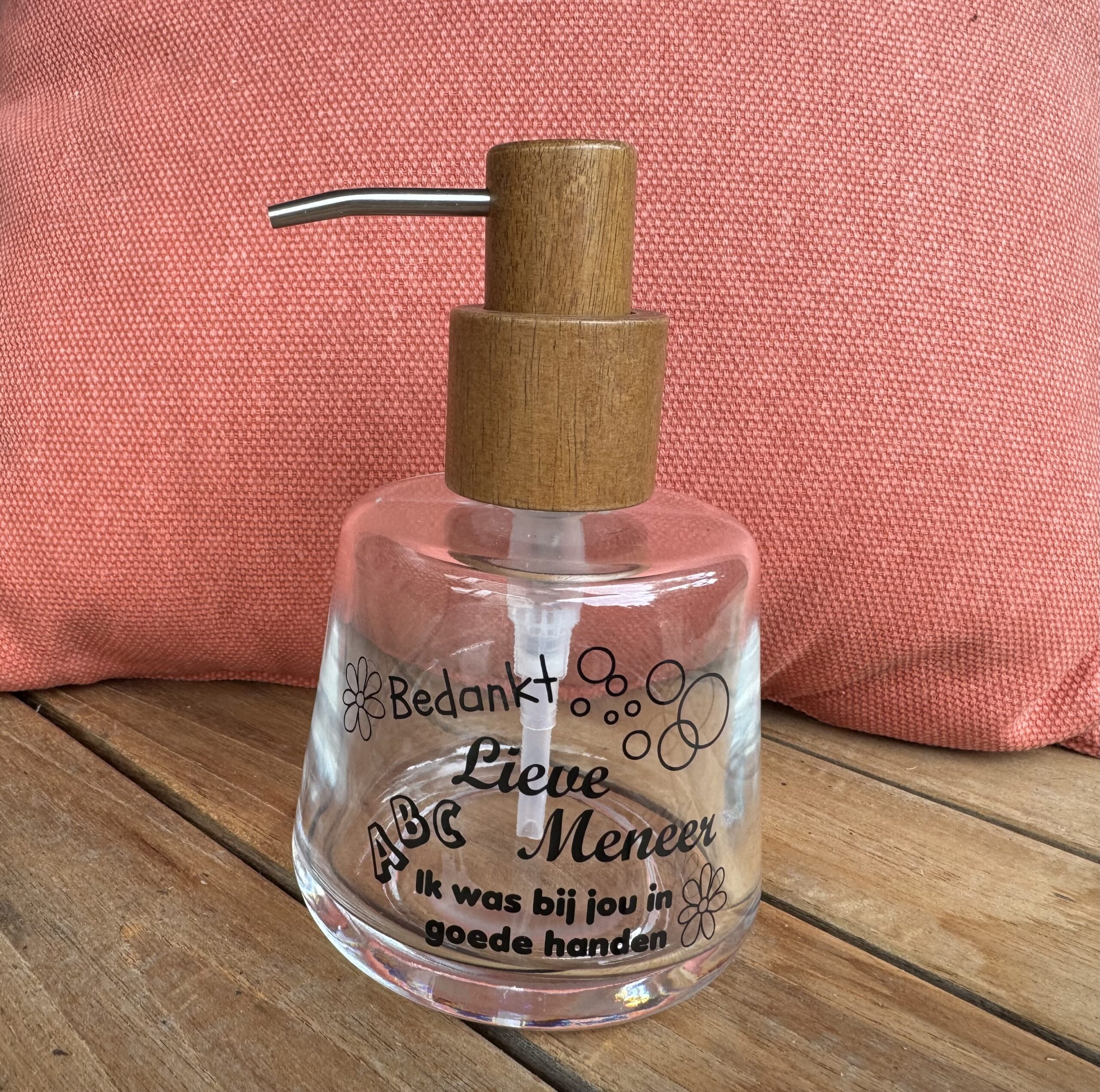Persoonlijke geschenken in een warme keuken